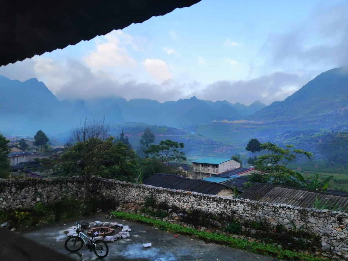 Lo Lo Homestay & Cafe Meo Vac 외부 사진