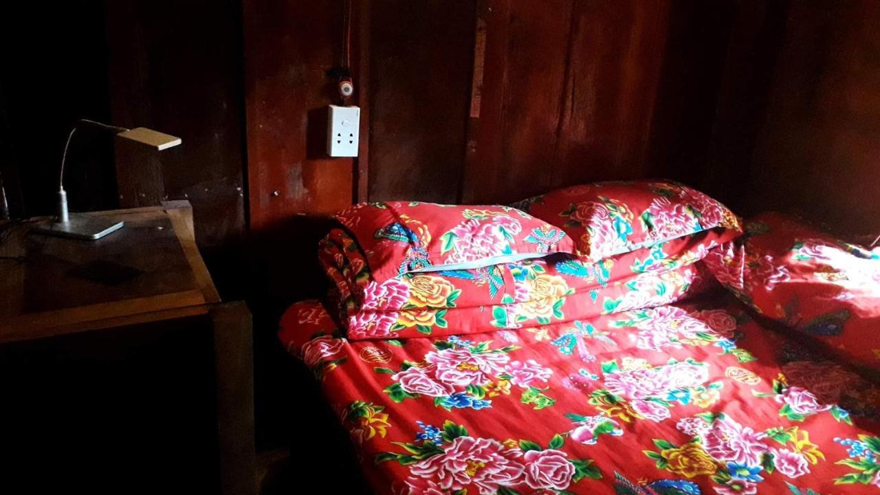 Lo Lo Homestay & Cafe Meo Vac 외부 사진