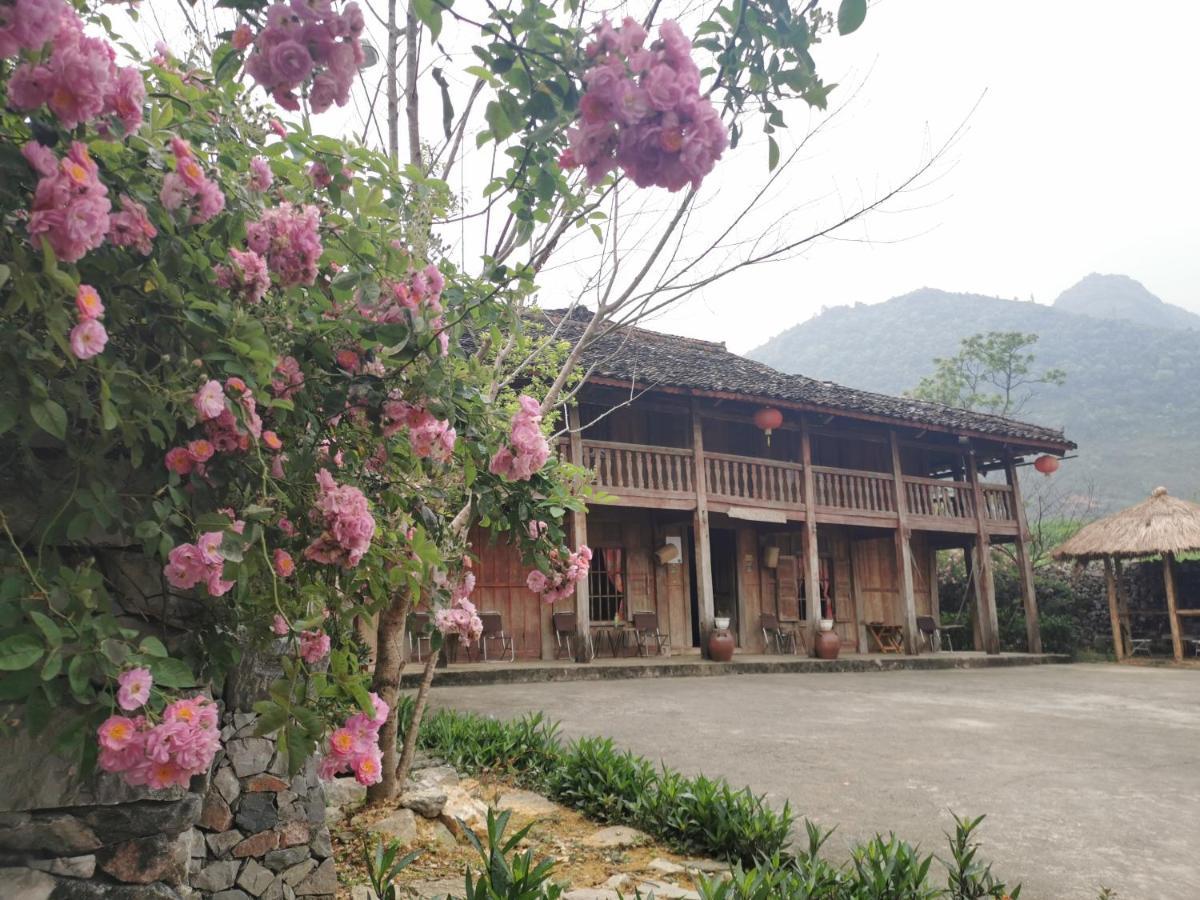 Lo Lo Homestay & Cafe Meo Vac 외부 사진
