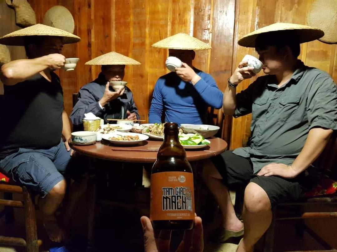 Lo Lo Homestay & Cafe Meo Vac 외부 사진