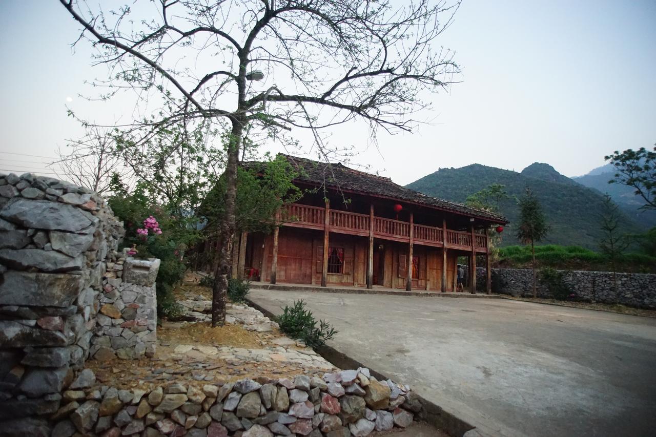 Lo Lo Homestay & Cafe Meo Vac 외부 사진